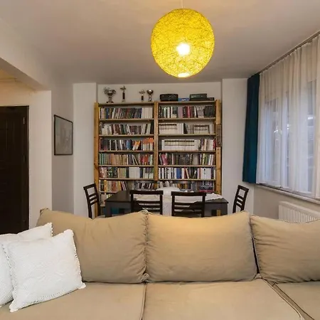 Διαμέρισμα Central With Garden In Moda, Kadikoy Κωνσταντινούπολη